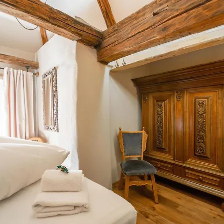 Schloss Sissi - S * Pfunds